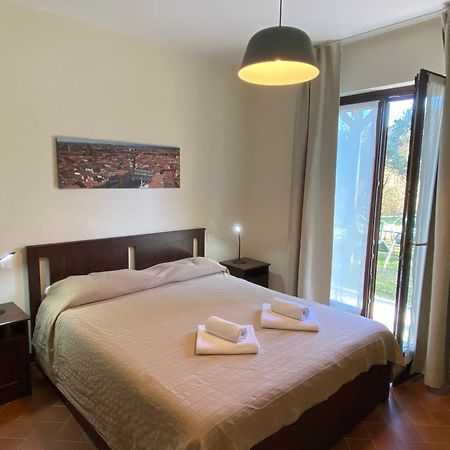 Ferienwohnung Residenza Cipressi E Olivi Verona Exterior foto