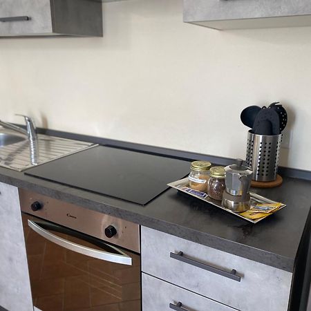 Ferienwohnung Residenza Cipressi E Olivi Verona Exterior foto
