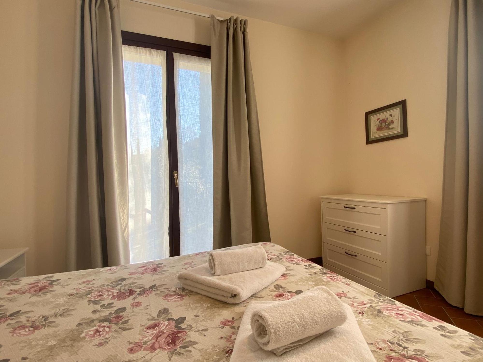 Ferienwohnung Residenza Cipressi E Olivi Verona Exterior foto
