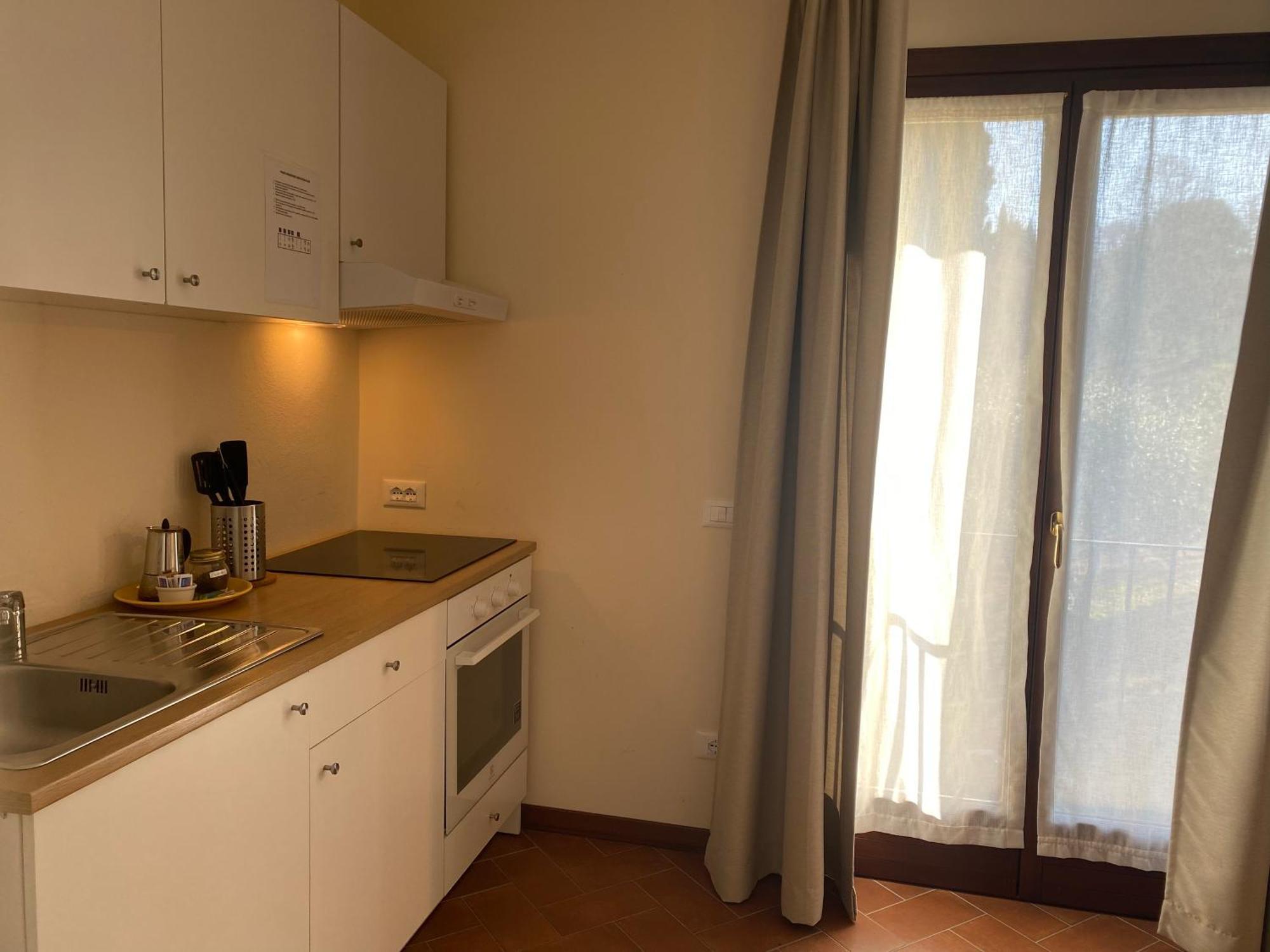 Ferienwohnung Residenza Cipressi E Olivi Verona Exterior foto