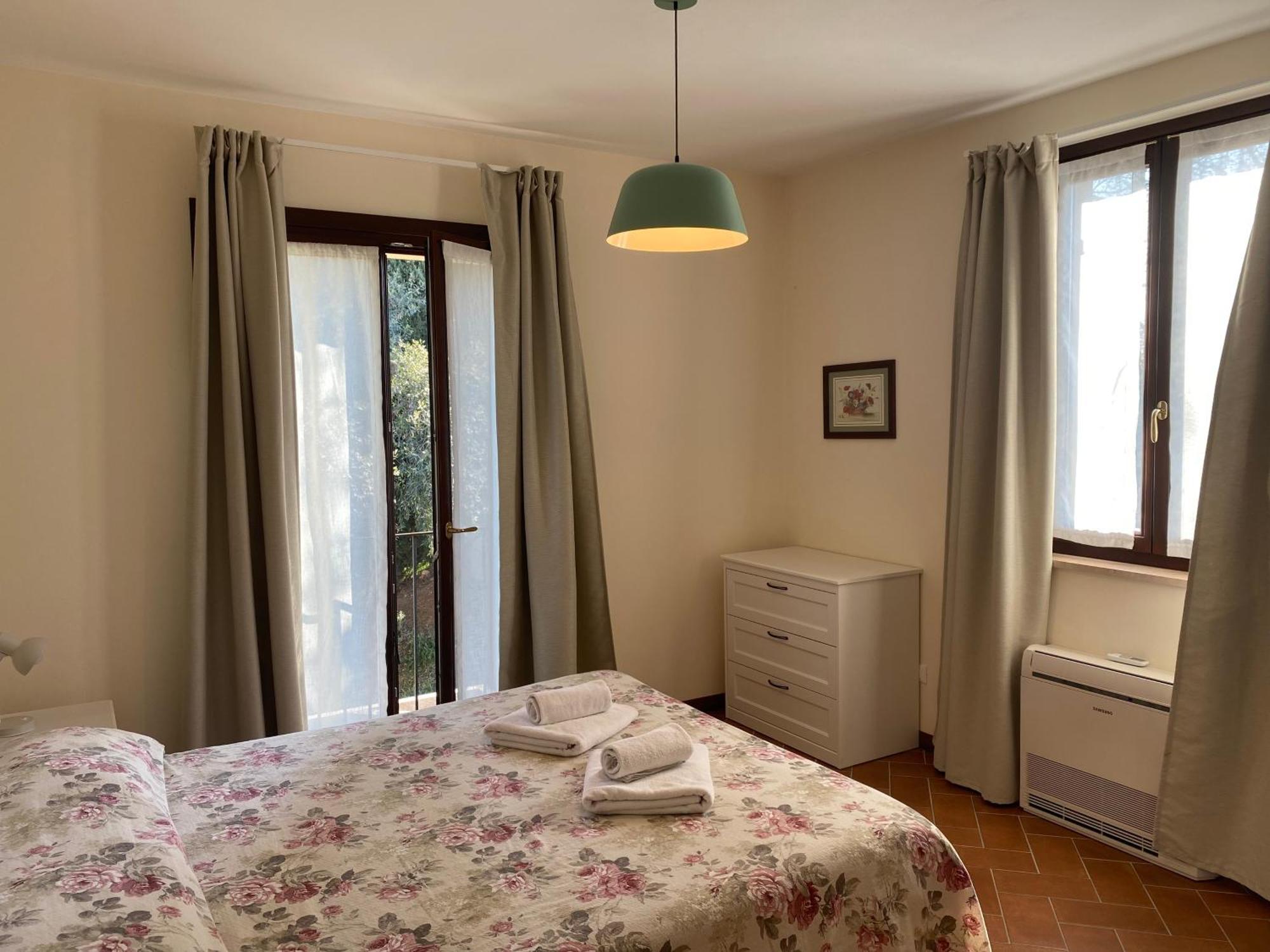 Ferienwohnung Residenza Cipressi E Olivi Verona Exterior foto