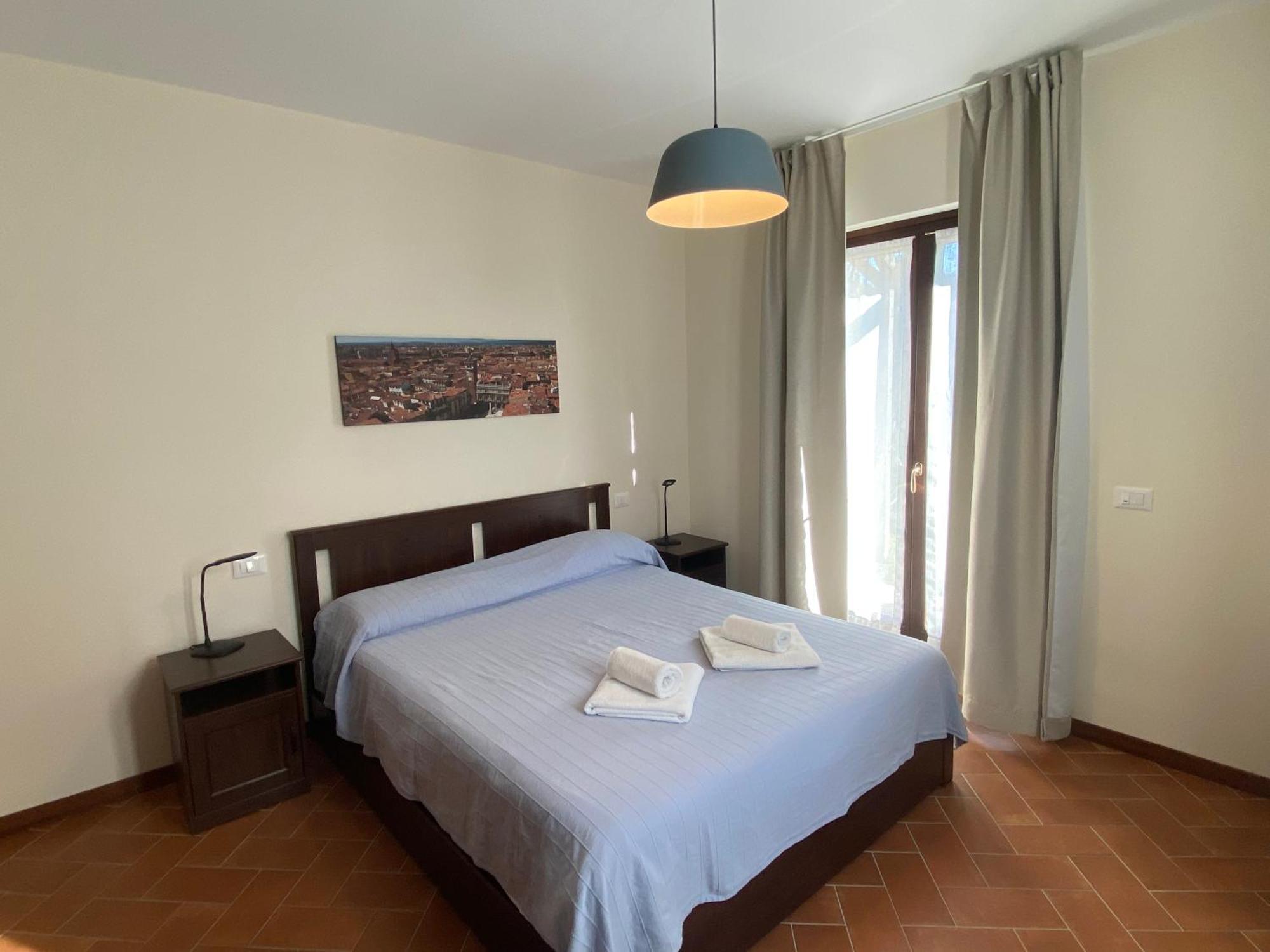 Ferienwohnung Residenza Cipressi E Olivi Verona Exterior foto