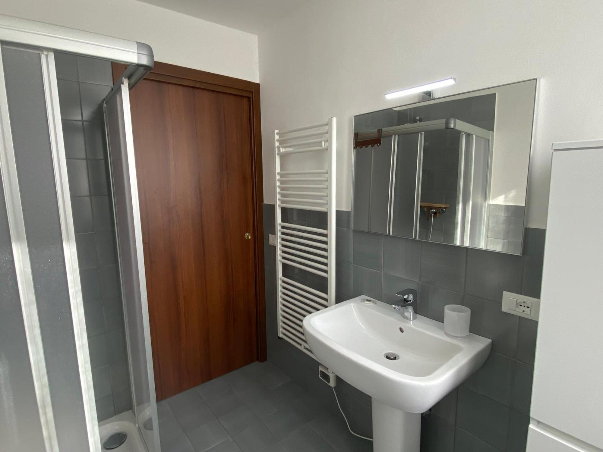 Ferienwohnung Residenza Cipressi E Olivi Verona Exterior foto
